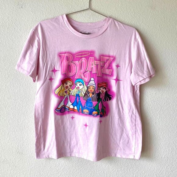 Bratz Women's Large Pink Tee Shirt - Picture 1 of 4